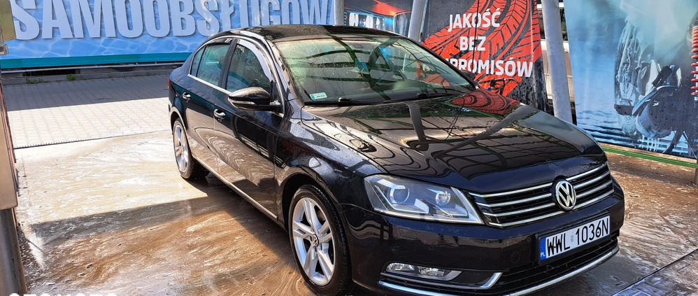 Volkswagen Passat cena 27500 przebieg: 208000, rok produkcji 2012 z Strzelce Opolskie małe 497